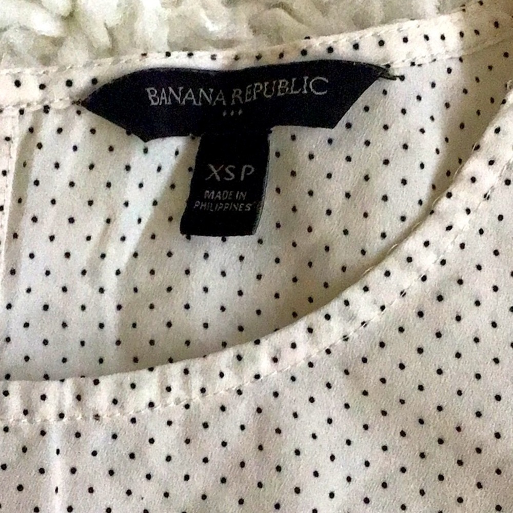 Banana Republic Puff Sleeve Polka Dot Blouse in Size XSP